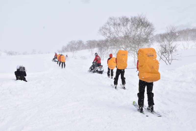 山で遭難、スマホも圏外…でも「わずか２０秒で発見」　救助隊員も驚いた、ドローンを駆使する新技術　ソフトバンクが実用化へ