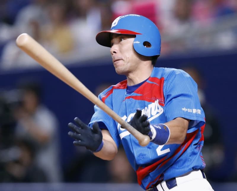 僕を見て2千本を打った選手だと思いますか？」球界随一の守備力を誇っ