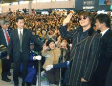 「日本でこんなに人気になるとは…」韓国ドラマはなぜ世界的ヒット連発？　始まりは２０年前「冬のソナタ」の熱狂　自信を持った制作陣、ネトフリも追い風に