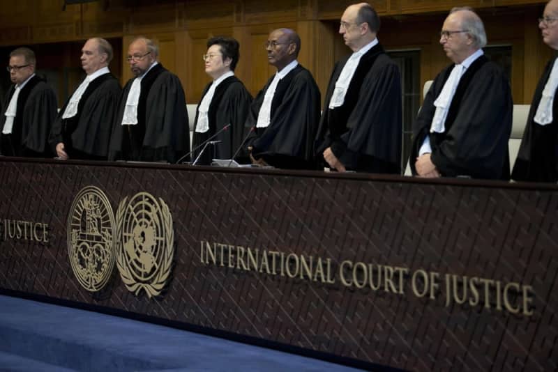 戦争犯罪を裁く国際裁判所は「正義」をどう実現しようとしているのか　「人道に対する罪、座視しない」「法の支配を促進する」…２人の日本人裁判官が語ったこと