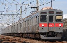 通勤形も動態保存の時代に　東急８５００系電車