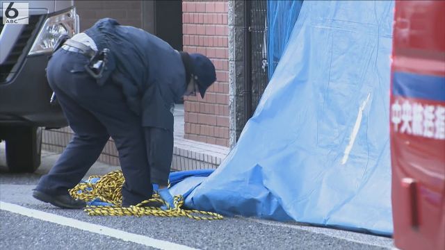 「作業員が点検中に負傷」立体駐車場で男性２人がプリウスの下敷きに　１人は現在も救助中　神戸・中央区