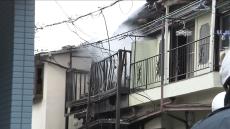 【速報】「炎が出ている」「かなり燃えている」　大阪・摂津市の２階建て住宅で火事　火元とみられる住宅から性別不明の遺体発見