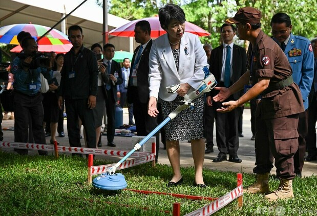 日本、ウクライナで地雷除去支援へ カンボジアと協力
