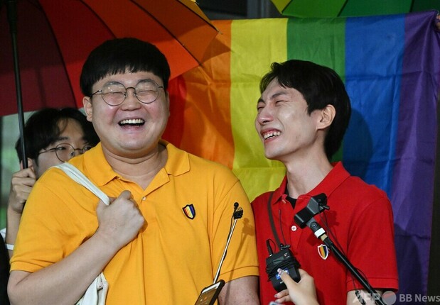 韓国最高裁、同性パートナーも被扶養者と認定 健保めぐる裁判