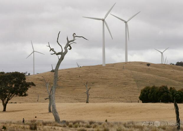 風力発電用ブレードに押しつぶされ男性死亡 オーストラリア