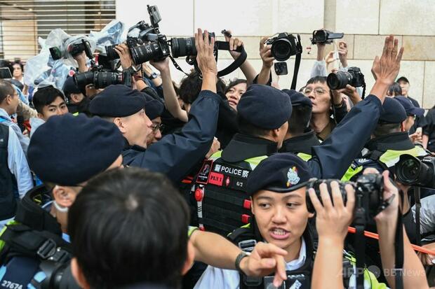 香港民主活動家、45人に懲役刑 転覆共謀罪で