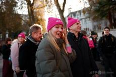 英下院、安楽死法案を可決 審議は継続