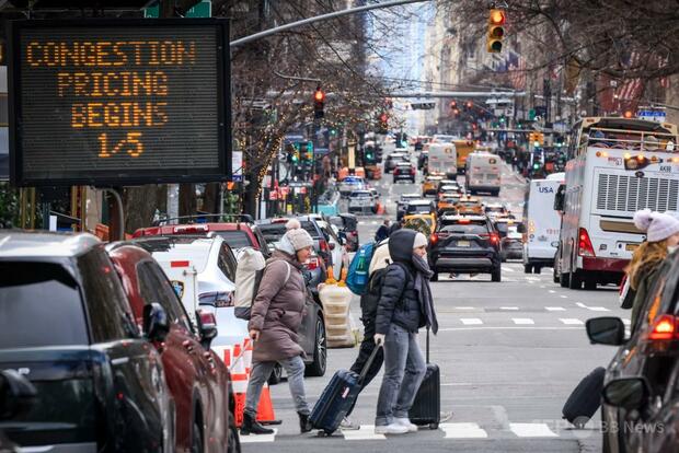 NY市、マンハッタン中心部への通行料導入 反対の声押し切り