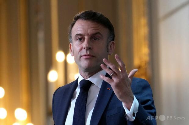 マクロン仏大統領、ウクライナに領土譲歩の検討求める