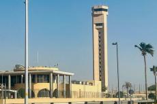 サウジ首都の国際空港にフーシ派が再攻撃、1人死亡 11人負傷