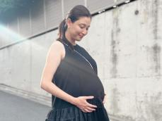 「すごい膨らんでますね」橋本マナミ、大きなおなかの臨月ショット公開！ 「魅力的で美しい妊婦さん」