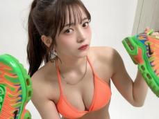 「いい乳」黒嵜菜々子、美谷間あらわなビキニショットに「えっろ」「セクシーで美しい」の声！