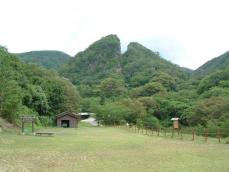 世界遺産に、絶景に…。“自然の宝”であふれた「佐渡島」の見どころ【おすすめ観光スポット】