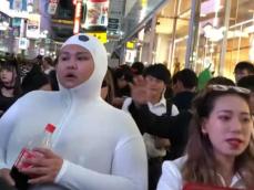 「やばい最高すぎww」人気YouTuber、ダイエット前のハロウィン“黒歴史”に反響！ 「お腹がぽよんぽよん」