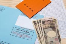 国民年金の加入は10年未満です。61歳から厚生年金の支払いをしています。あと数年で10年になります。年金はもらえる？