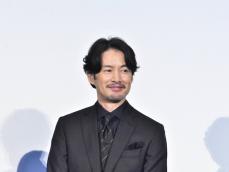 「ミステリアスですてき」だと思う50代男性俳優ランキング！ 2位「竹野内豊」、1位は？