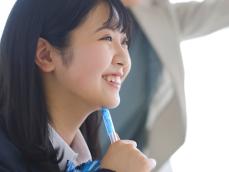 女子中学生がなりたい職業ランキング！ 2位「教師・教員・大学教授」を抑えた1位は？