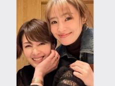 「私が唯一、心を解放できる人」大沢あかね、吉瀬美智子とのツーショットに「2人とも綺麗」と反響！