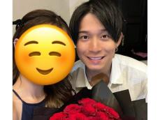 「幸せです」コムドットの人気マネージャー、結婚報告＆妻との密着ショットに「末永くお幸せに」と祝福の声！