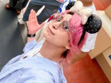メンツやばい！」佐久間大介、豪華メンバーでのディズニーショット公開