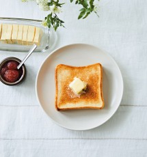 耳までやわらかい～並んでも買いたい“高級食パン”6選