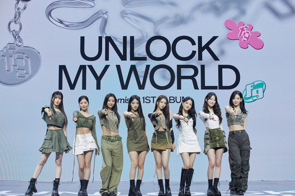 fromis_9が初のフルアルバム『Unlock My World』をリリース。「メンバーとの絆がさらに強くなりました」