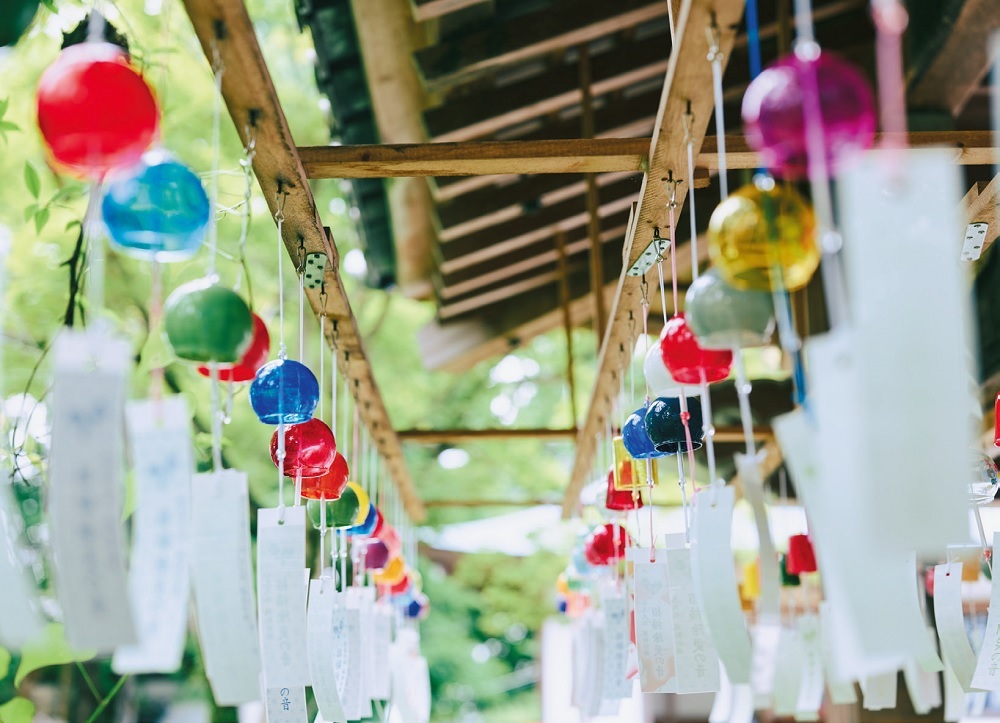 松尾大社で夏の風鈴祈願を！ 京都で出合う“涼を感じさせるもの”7選