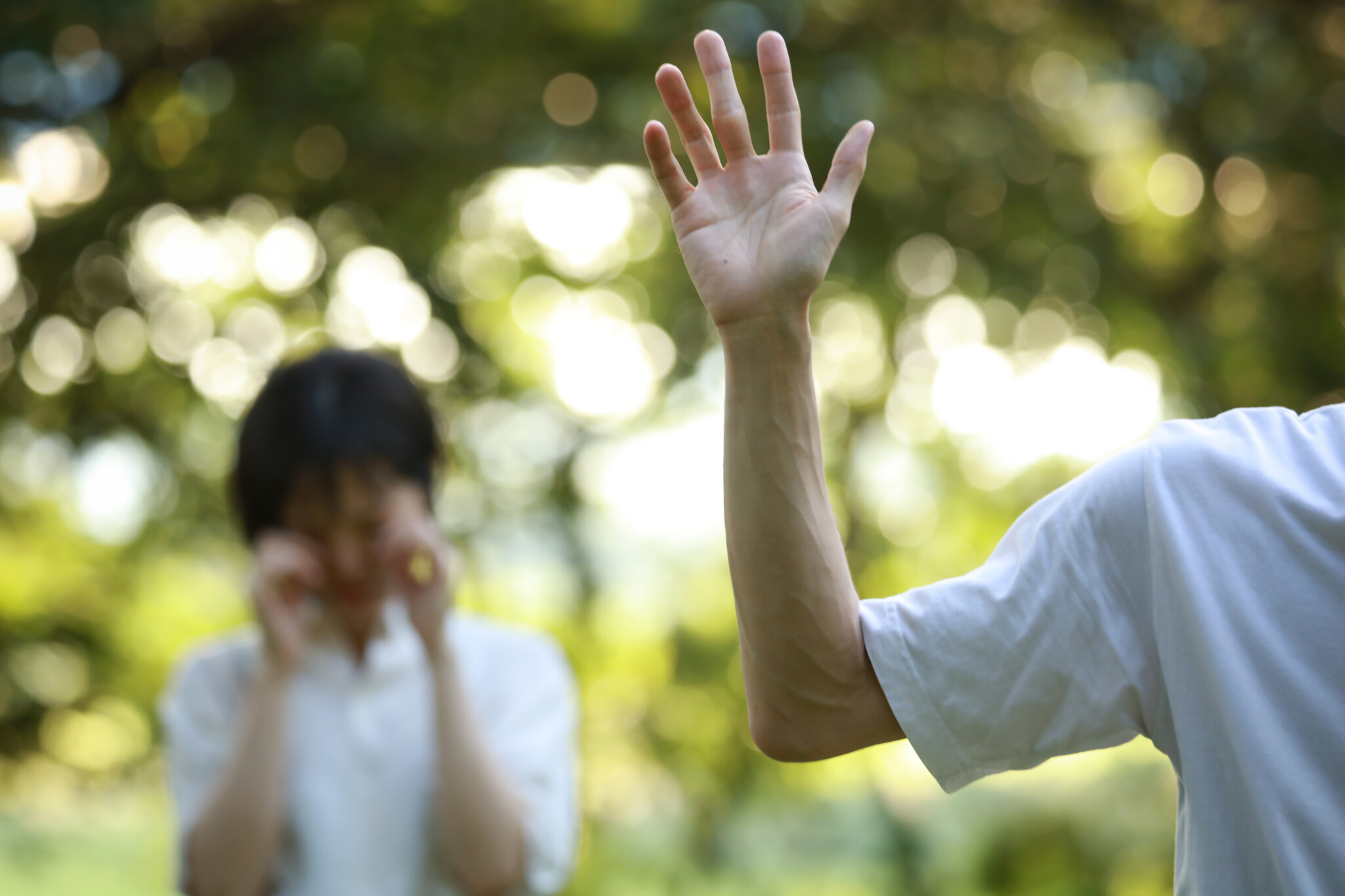 「人妻だから愛していたのに」と言われ… 不倫相手のために離婚した「30代女性の末路」【後編】