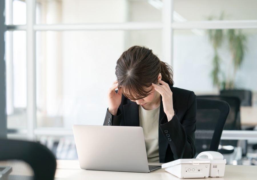 先輩社員の妻から呼び出されました… 新入社員が夢から覚めた「社内不倫の末路」【後編】