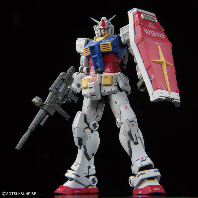 「ガンプラRG」“RX-78-2”が究極の再現度で新発売！ 細かなディテール＆安定感あるポージングでファンが唸る仕上がりに