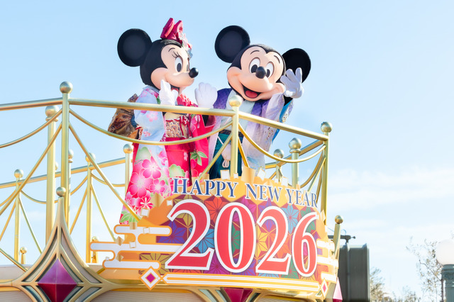 ディズニー】ミッキー＆ミニーが和服姿で新年のごあいさつ！新