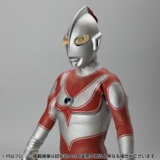 帰ってきたウルトラマン」幻のソフビが帰ってきた!! 15年間の絶版から