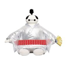 ベイマックスがちょんまげに♪ 着物姿のBIGぬいぐるみも登場！ Happy