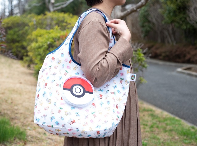 【ポケセン USA限定】モンスターボールデザインバッグ 5/15発売】モンスターボールにIN！ ポケモンローカルActsエコバッグ