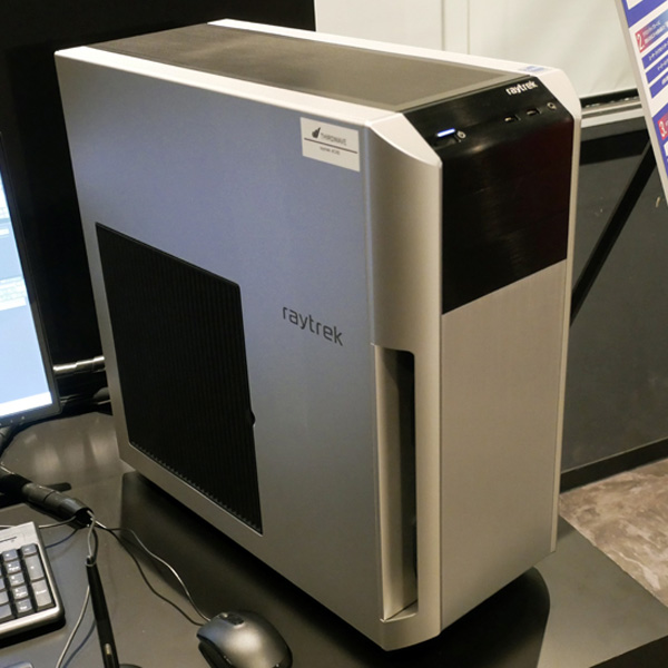これはやってきたな」raytrekの新PCケースにイラストレーターも唸る
