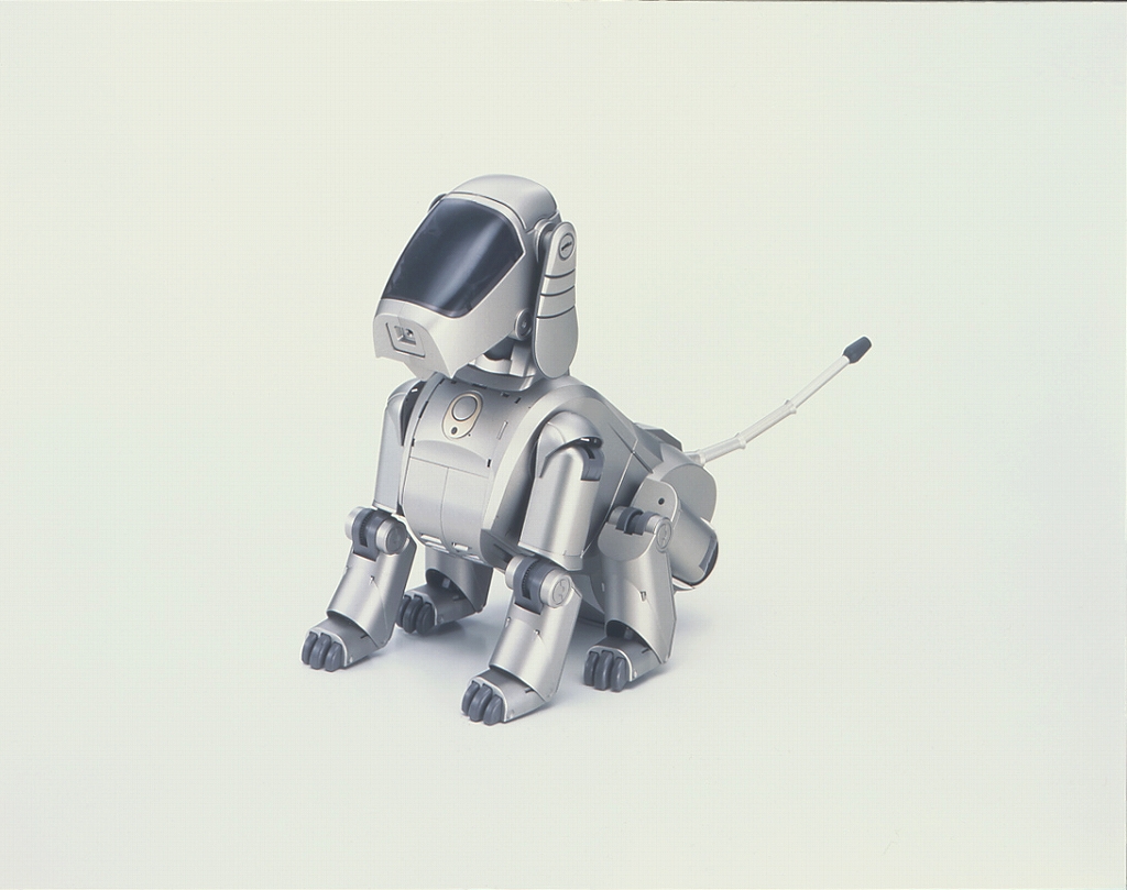 癒し犬型ロボット アイボ ERS-311 現在不動。