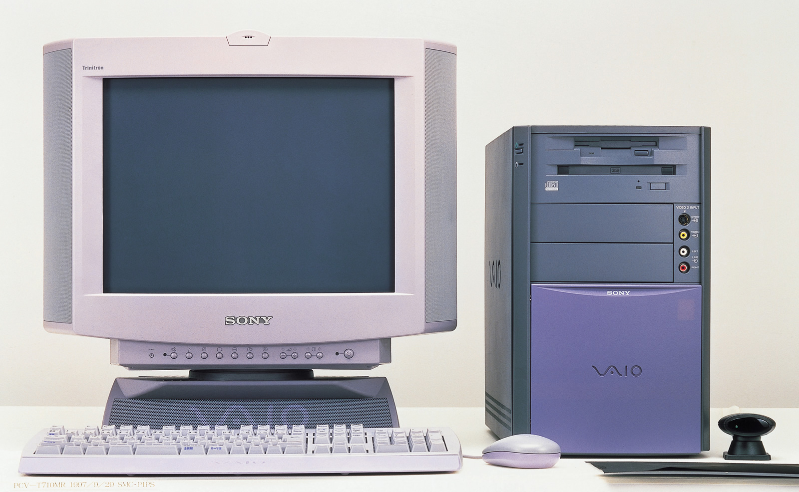 ソニー製パソコン「VAIO」を選ぶというコトは周りとは違うと証明する 