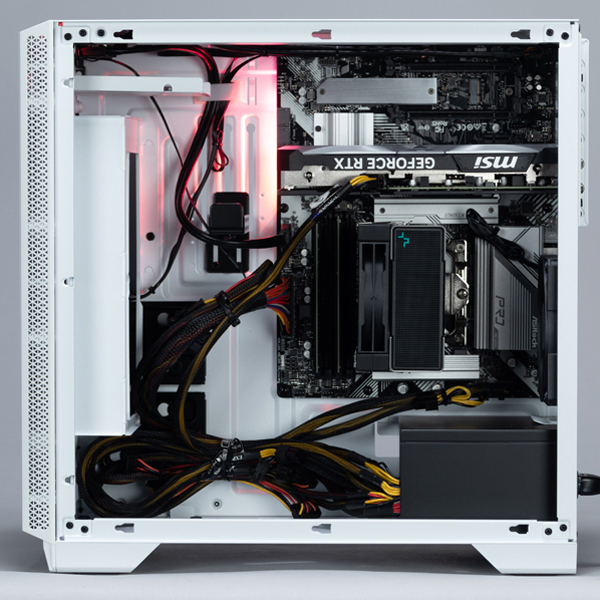 最新RTX 4070とCore i7で23万円台、性能とコスパどっちも譲れない