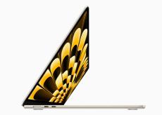 15.3型と画面サイズが拡大したM2搭載MacBook Airが登場　19万8800円から