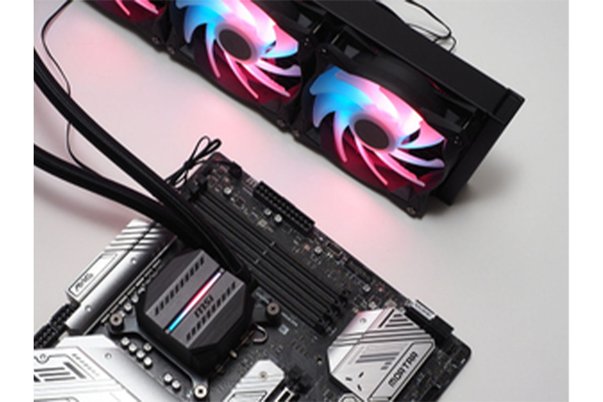 CPU/マザボ/メモリ/CPUクーラー　まとめ売り 巨大な空冷CPUクーラーが実装できるB760Mゲーミングマザーボード、「NH