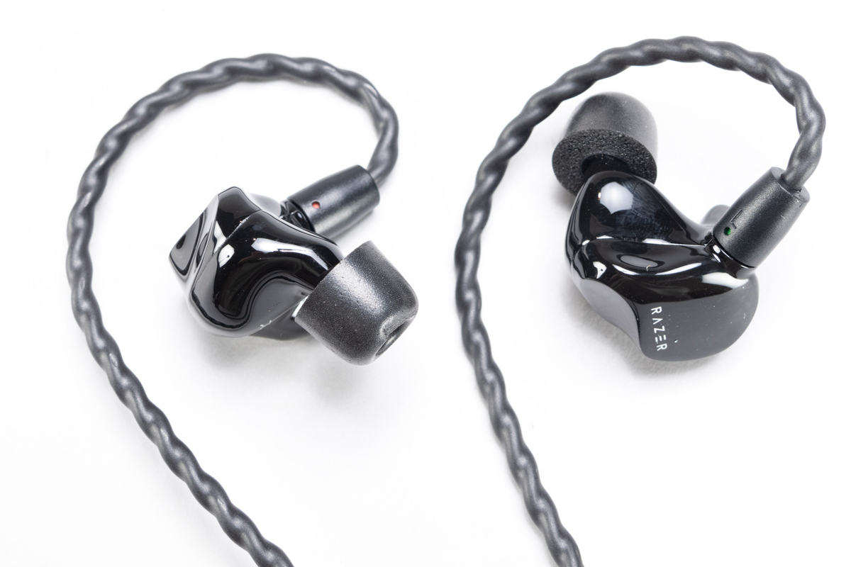 フィット感や疲れにくさ重視なら最適、ゲーミングイヤフォン「Razer