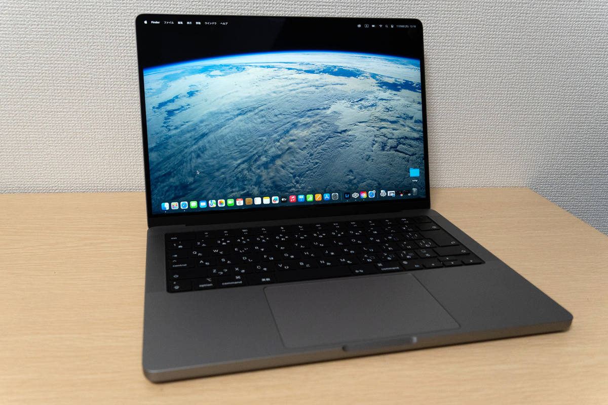 第3世代で大幅高速化「M3 MacBook Pro」を試す（西田宗千佳） - 記事