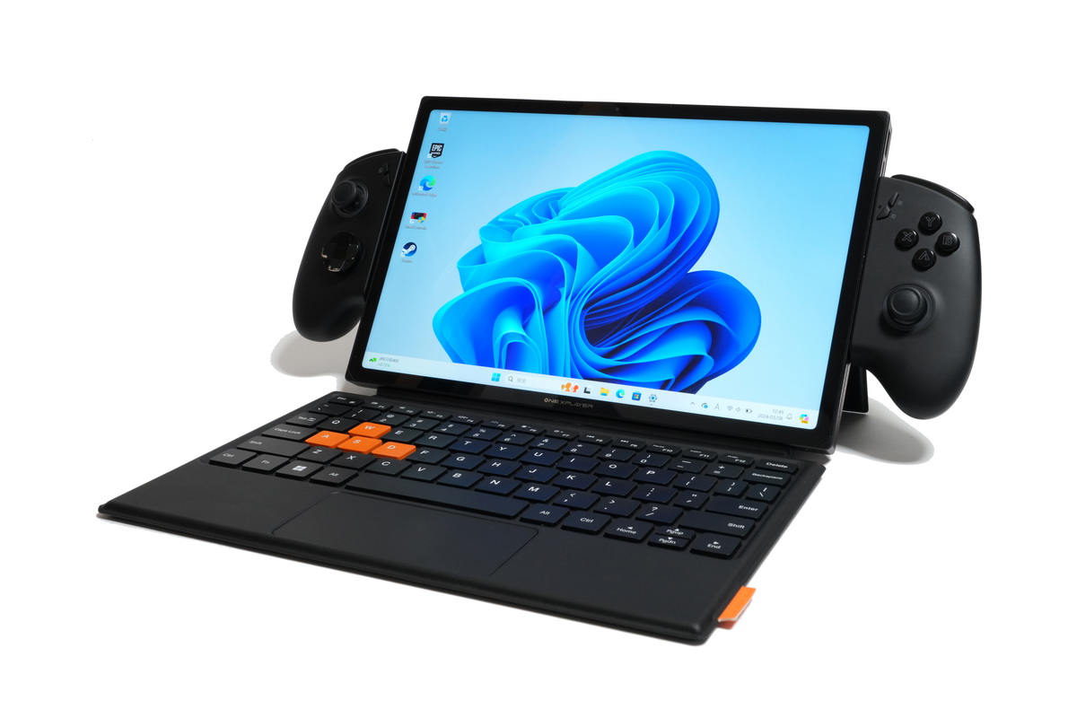 Core Ultra搭載で11型大画面のポータブルゲーミングPC「ONEXPLAYER X1