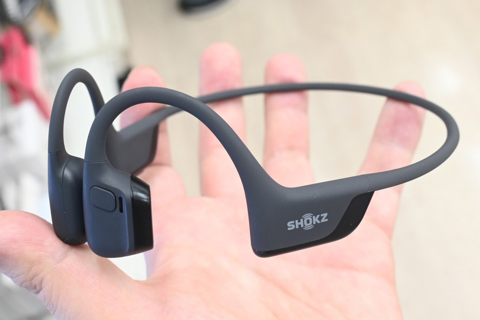 骨伝導＆空気伝導ドライバー搭載イヤホン、Shokz「OpenRun Pro 2」が発売！