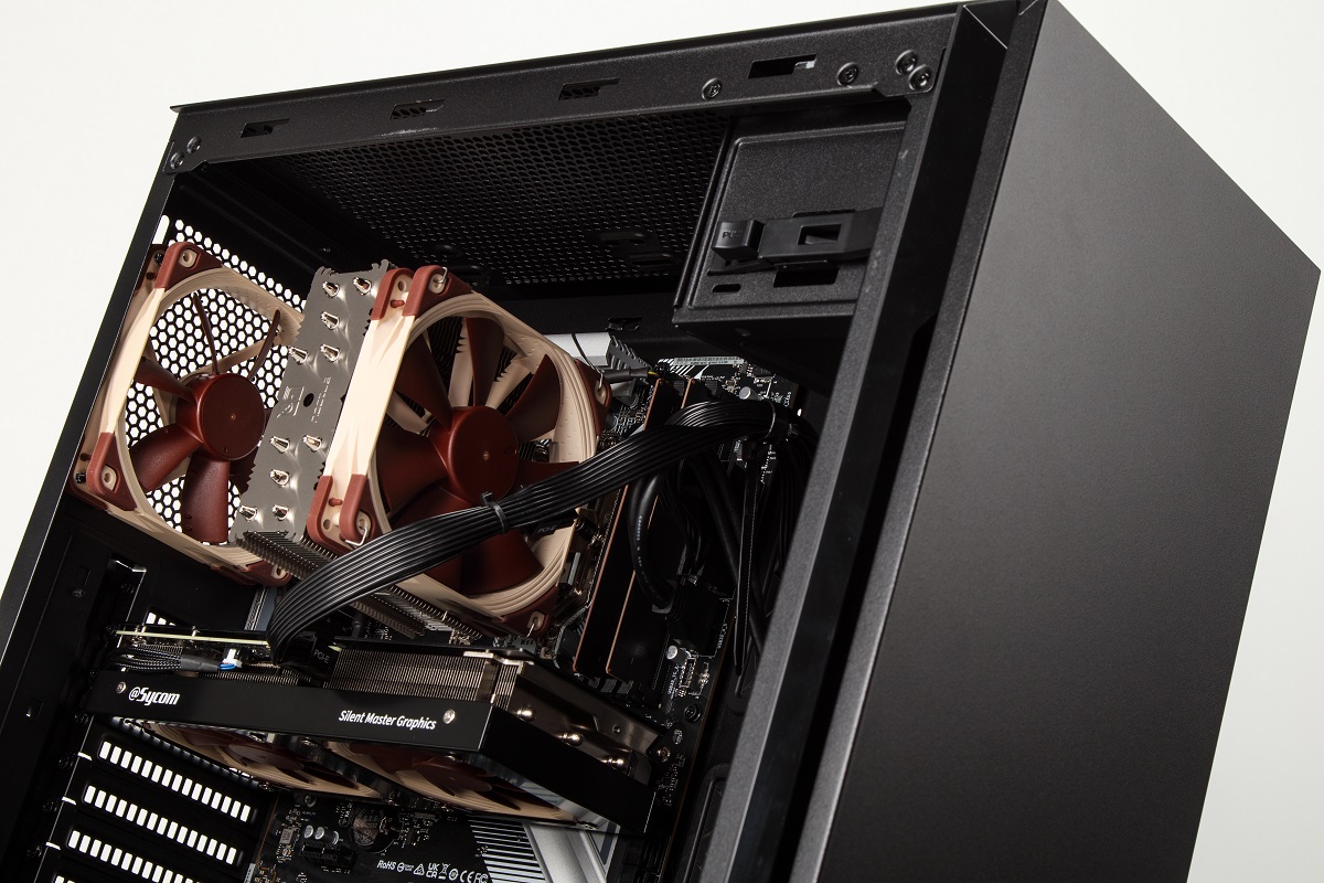 RTX3060Ti＆Ryzen8コアCPU　コスパに優れた小さいゲーミングPC features_image03.png