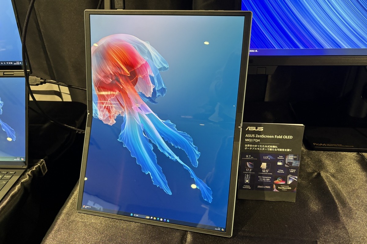 ASUS、カラフルなフルHD液晶や約11万円の5Kディスプレーをお披露目