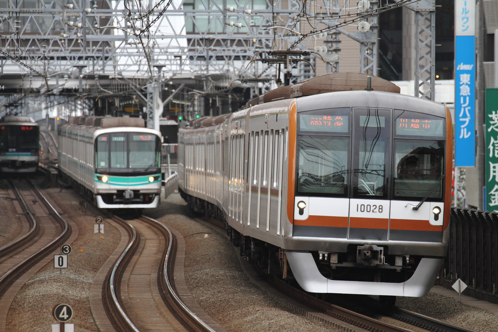 東京メトロ上場　初値1630円、公開価格35.8％上回る