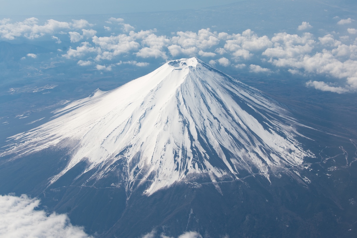 飛行機で「富士山がバッチリ見える席」に座るには？｜Infoseekニュース
