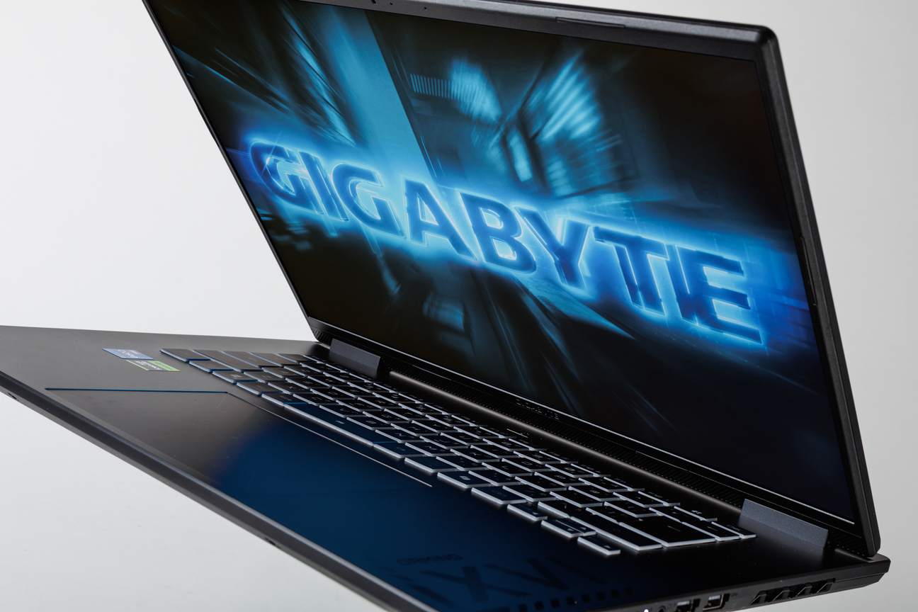 DiorGAMING A16 CMHI2JP893SH ゲーミングノート GAMING A16 CMHI2JP894SP ゲーミングノートパソコン GAMING A16(RTX